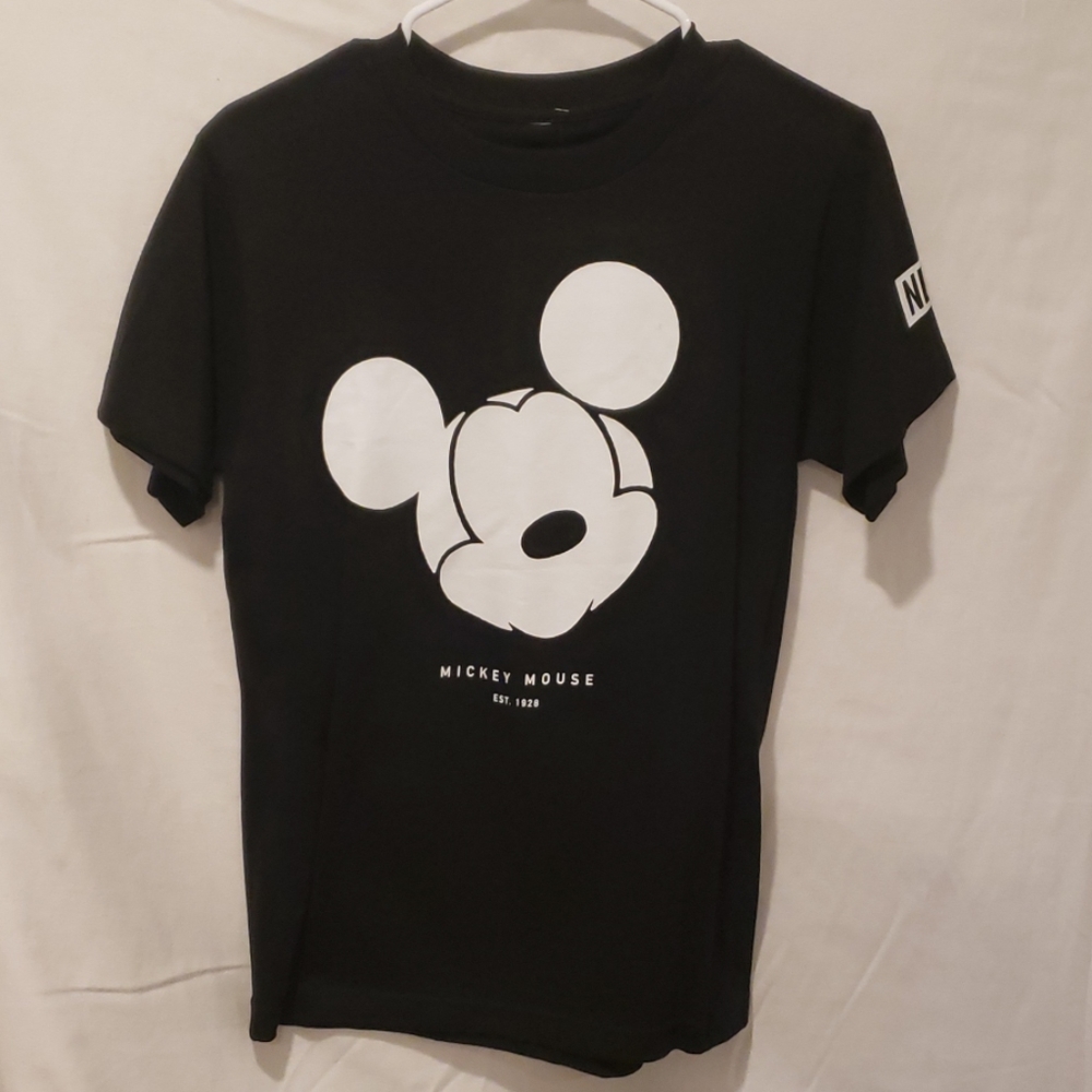 Disney Collection By Neff Men's Mickey Shirt Small